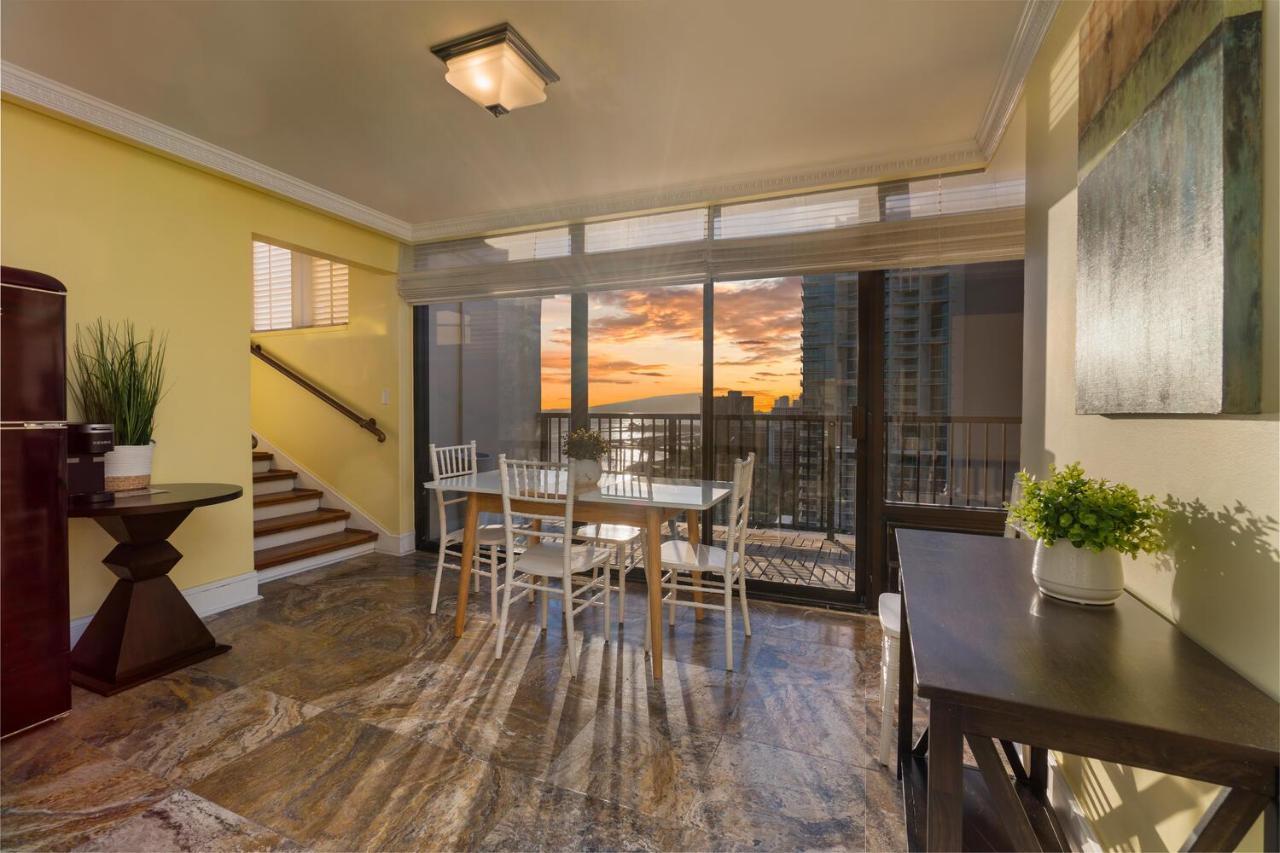 Oceanview Penthouse Suite Honolulu Esterno foto